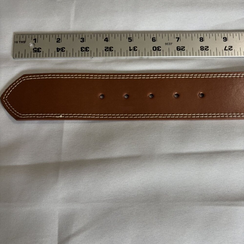 Linda Allard, Ellen Tracy Brown Genuine Leather Belt With Gold Buckle - Picture 4 of 8